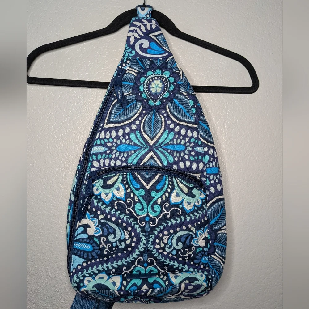Vera Bradley Womens Blue Floral Quilted Sling Bag